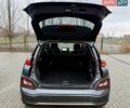 Серый Хендай Kona, объемом двигателя 0 л и пробегом 74 тыс. км за 15250 $, фото 94 на Automoto.ua