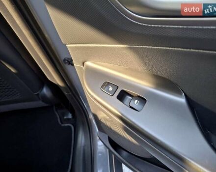 Серый Хендай Kona, объемом двигателя 0 л и пробегом 116 тыс. км за 18600 $, фото 27 на Automoto.ua