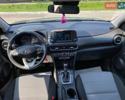 Серый Хендай Kona, объемом двигателя 2 л и пробегом 104 тыс. км за 15200 $, фото 8 на Automoto.ua
