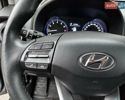 Сірий Хендай Kona, об'ємом двигуна 1.6 л та пробігом 32 тис. км за 18999 $, фото 26 на Automoto.ua