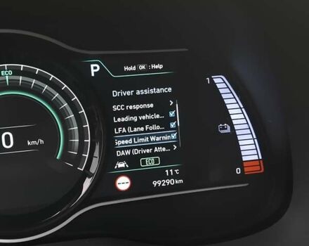 Сірий Хендай Kona, об'ємом двигуна 0 л та пробігом 99 тис. км за 19499 $, фото 50 на Automoto.ua