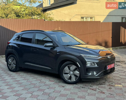 Сірий Хендай Kona, об'ємом двигуна 0 л та пробігом 40 тис. км за 16799 $, фото 59 на Automoto.ua