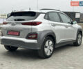 Серый Хендай Kona, объемом двигателя 0 л и пробегом 62 тыс. км за 18900 $, фото 9 на Automoto.ua