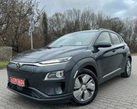Сірий Хендай Kona, об'ємом двигуна 0 л та пробігом 149 тис. км за 17950 $, фото 6 на Automoto.ua