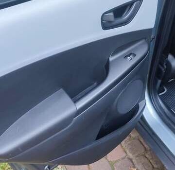 Сірий Хендай Kona, об'ємом двигуна 2 л та пробігом 61 тис. км за 14600 $, фото 14 на Automoto.ua