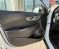 Серый Хендай Kona, объемом двигателя 0 л и пробегом 93 тыс. км за 17970 $, фото 53 на Automoto.ua