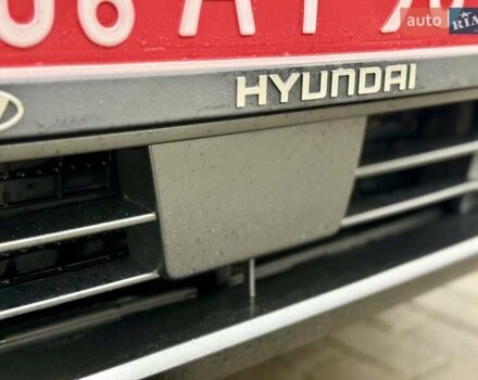 Серый Хендай Kona, объемом двигателя 0 л и пробегом 74 тыс. км за 15250 $, фото 25 на Automoto.ua