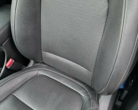 Сірий Хендай Kona, об'ємом двигуна 1.6 л та пробігом 12 тис. км за 21500 $, фото 7 на Automoto.ua