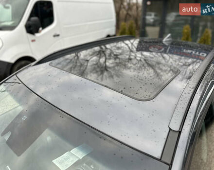 Сірий Хендай Kona, об'ємом двигуна 0 л та пробігом 61 тис. км за 18800 $, фото 7 на Automoto.ua