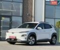 Серый Хендай Kona, объемом двигателя 0 л и пробегом 93 тыс. км за 17970 $, фото 3 на Automoto.ua