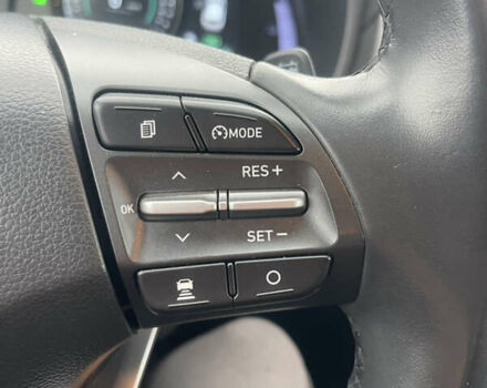 Сірий Хендай Kona, об'ємом двигуна 0 л та пробігом 132 тис. км за 15500 $, фото 25 на Automoto.ua