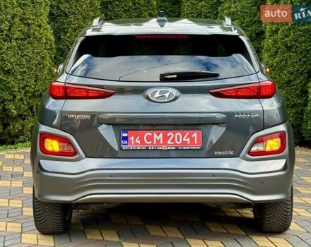 Сірий Хендай Kona, об'ємом двигуна 0 л та пробігом 36 тис. км за 16400 $, фото 4 на Automoto.ua