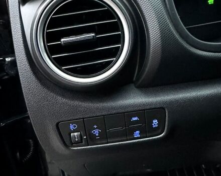 Сірий Хендай Kona, об'ємом двигуна 0 л та пробігом 41 тис. км за 20500 $, фото 9 на Automoto.ua