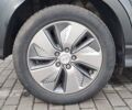 Сірий Хендай Kona, об'ємом двигуна 0 л та пробігом 90 тис. км за 13600 $, фото 21 на Automoto.ua