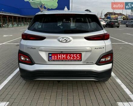 Серый Хендай Kona, объемом двигателя 0 л и пробегом 136 тыс. км за 16700 $, фото 23 на Automoto.ua