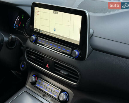 Сірий Хендай Kona, об'ємом двигуна 0 л та пробігом 81 тис. км за 17200 $, фото 91 на Automoto.ua