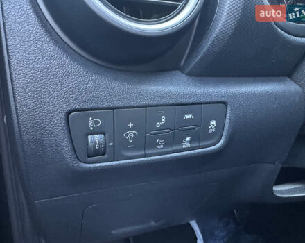 Сірий Хендай Kona, об'ємом двигуна 0 л та пробігом 114 тис. км за 15999 $, фото 54 на Automoto.ua