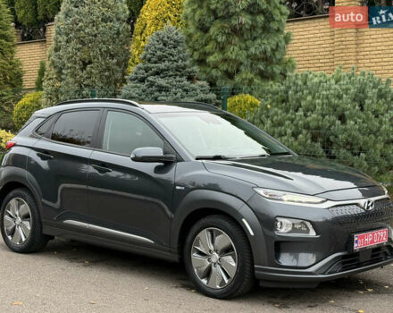 Сірий Хендай Kona, об'ємом двигуна 0 л та пробігом 81 тис. км за 17200 $, фото 17 на Automoto.ua