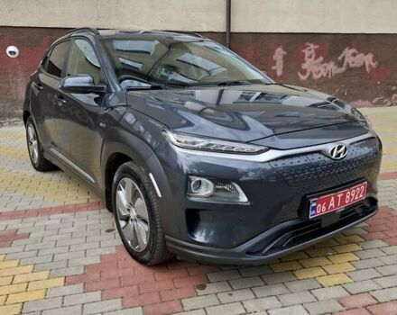 Сірий Хендай Kona, об'ємом двигуна 0 л та пробігом 128 тис. км за 16900 $, фото 77 на Automoto.ua