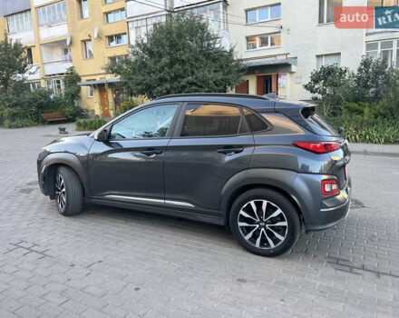 Сірий Хендай Kona, об'ємом двигуна 0 л та пробігом 230 тис. км за 14900 $, фото 5 на Automoto.ua