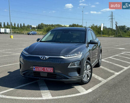 Серый Хендай Kona, объемом двигателя 0 л и пробегом 71 тыс. км за 16999 $, фото 50 на Automoto.ua