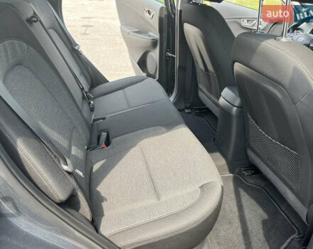 Серый Хендай Kona, объемом двигателя 0 л и пробегом 49 тыс. км за 15199 $, фото 34 на Automoto.ua