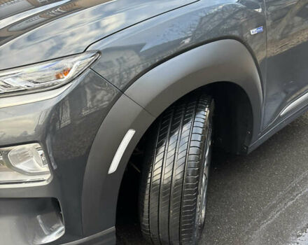 Серый Хендай Kona, объемом двигателя 0 л и пробегом 23 тыс. км за 16900 $, фото 32 на Automoto.ua