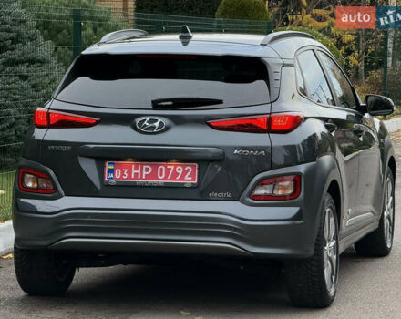 Сірий Хендай Kona, об'ємом двигуна 0 л та пробігом 81 тис. км за 17200 $, фото 18 на Automoto.ua