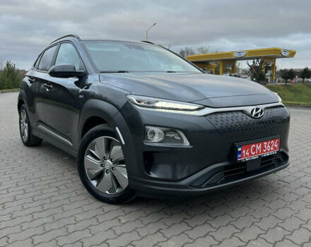 Сірий Хендай Kona, об'ємом двигуна 0 л та пробігом 149 тис. км за 17950 $, фото 9 на Automoto.ua