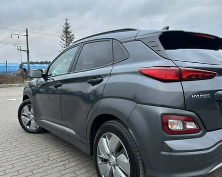 Сірий Хендай Kona, об'ємом двигуна 0 л та пробігом 149 тис. км за 17950 $, фото 18 на Automoto.ua