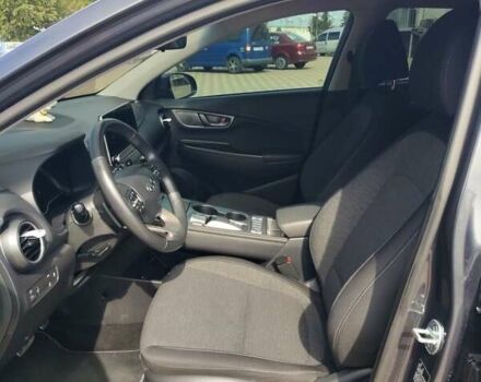 Сірий Хендай Kona, об'ємом двигуна 0 л та пробігом 136 тис. км за 17200 $, фото 19 на Automoto.ua