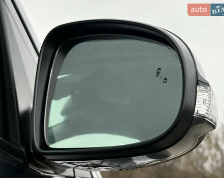 Сірий Хендай Kona, об'ємом двигуна 0 л та пробігом 78 тис. км за 18600 $, фото 28 на Automoto.ua