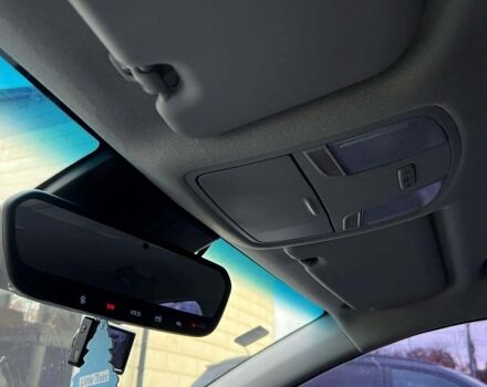 Серый Хендай Kona, объемом двигателя 64 л и пробегом 50 тыс. км за 23700 $, фото 12 на Automoto.ua