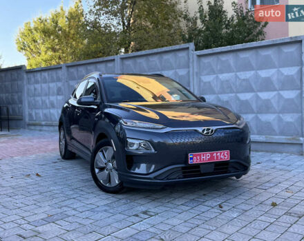 Сірий Хендай Kona, об'ємом двигуна 0 л та пробігом 114 тис. км за 15999 $, фото 64 на Automoto.ua