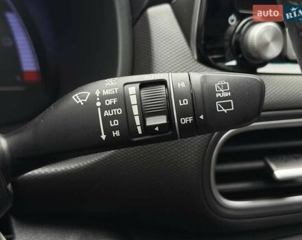 Сірий Хендай Kona, об'ємом двигуна 0 л та пробігом 61 тис. км за 17700 $, фото 33 на Automoto.ua