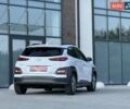 Серый Хендай Kona, объемом двигателя 0 л и пробегом 93 тыс. км за 17970 $, фото 30 на Automoto.ua