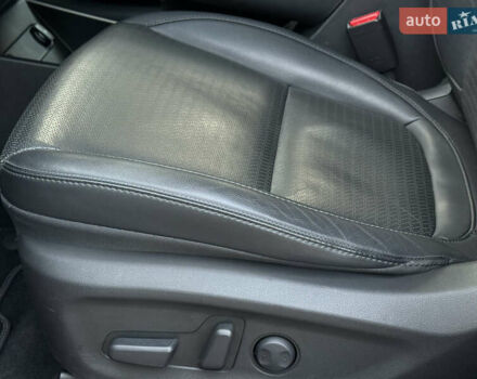 Сірий Хендай Kona, об'ємом двигуна 0 л та пробігом 81 тис. км за 17200 $, фото 56 на Automoto.ua