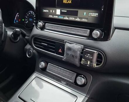 Сірий Хендай Kona, об'ємом двигуна 0 л та пробігом 86 тис. км за 15200 $, фото 22 на Automoto.ua