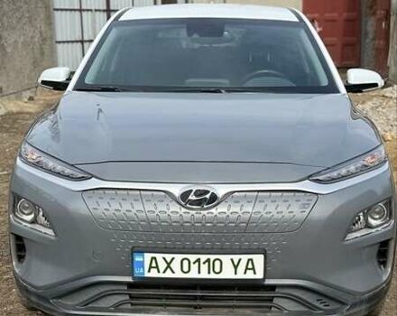 Серый Хендай Kona, объемом двигателя 0 л и пробегом 41 тыс. км за 18200 $, фото 9 на Automoto.ua