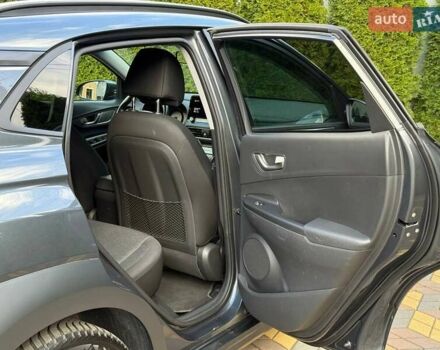 Сірий Хендай Kona, об'ємом двигуна 0 л та пробігом 36 тис. км за 16400 $, фото 23 на Automoto.ua