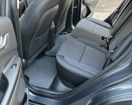 Серый Хендай Kona, объемом двигателя 0 л и пробегом 23 тыс. км за 16900 $, фото 20 на Automoto.ua