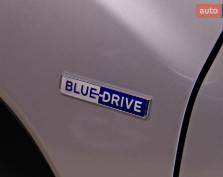 Серый Хендай Kona, объемом двигателя 0 л и пробегом 88 тыс. км за 20300 $, фото 16 на Automoto.ua