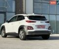 Серый Хендай Kona, объемом двигателя 0 л и пробегом 93 тыс. км за 17970 $, фото 26 на Automoto.ua