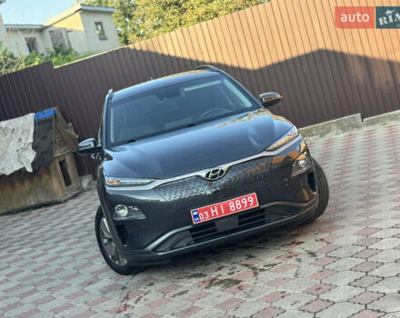 Сірий Хендай Kona, об'ємом двигуна 0 л та пробігом 40 тис. км за 16799 $, фото 61 на Automoto.ua