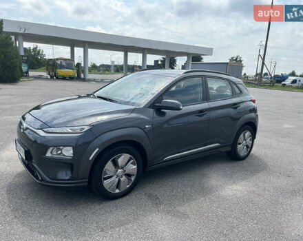 Серый Хендай Kona, объемом двигателя 0 л и пробегом 49 тыс. км за 15199 $, фото 65 на Automoto.ua