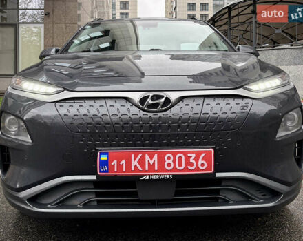 Серый Хендай Kona, объемом двигателя 0 л и пробегом 130 тыс. км за 18500 $, фото 15 на Automoto.ua