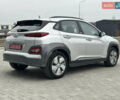 Серый Хендай Kona, объемом двигателя 0 л и пробегом 62 тыс. км за 18900 $, фото 8 на Automoto.ua