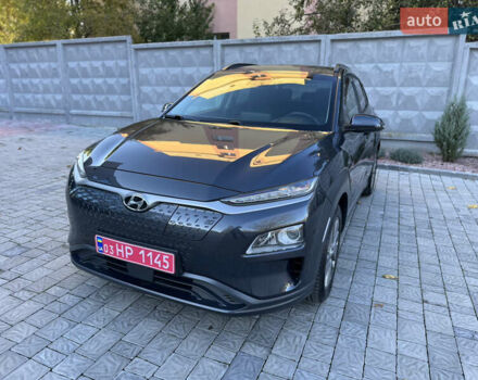 Сірий Хендай Kona, об'ємом двигуна 0 л та пробігом 114 тис. км за 15999 $, фото 9 на Automoto.ua