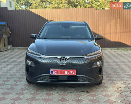 Сірий Хендай Kona, об'ємом двигуна 0 л та пробігом 40 тис. км за 16799 $, фото 2 на Automoto.ua