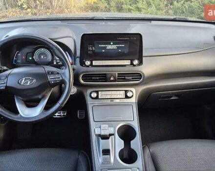 Сірий Хендай Kona, об'ємом двигуна 0 л та пробігом 42 тис. км за 22200 $, фото 20 на Automoto.ua